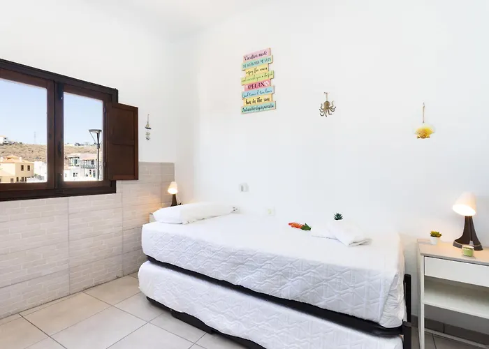 Ek El Risco B 公寓 *